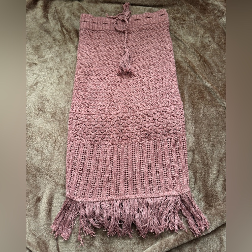 NWOT Abercrombie and Fitch Crochet Skirt